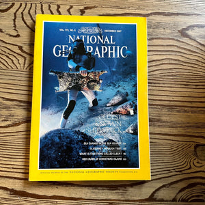 1980s National Geographic magazines