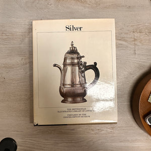 Smithsonian Illustrated Library of Antiques