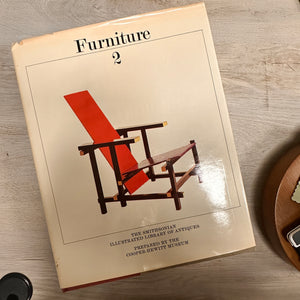 Smithsonian Illustrated Library of Antiques