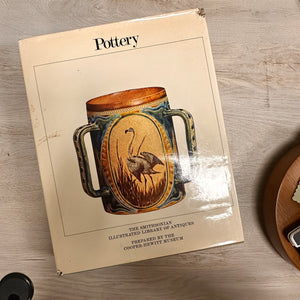 Smithsonian Illustrated Library of Antiques