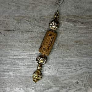 Dangling ornament/embellishment