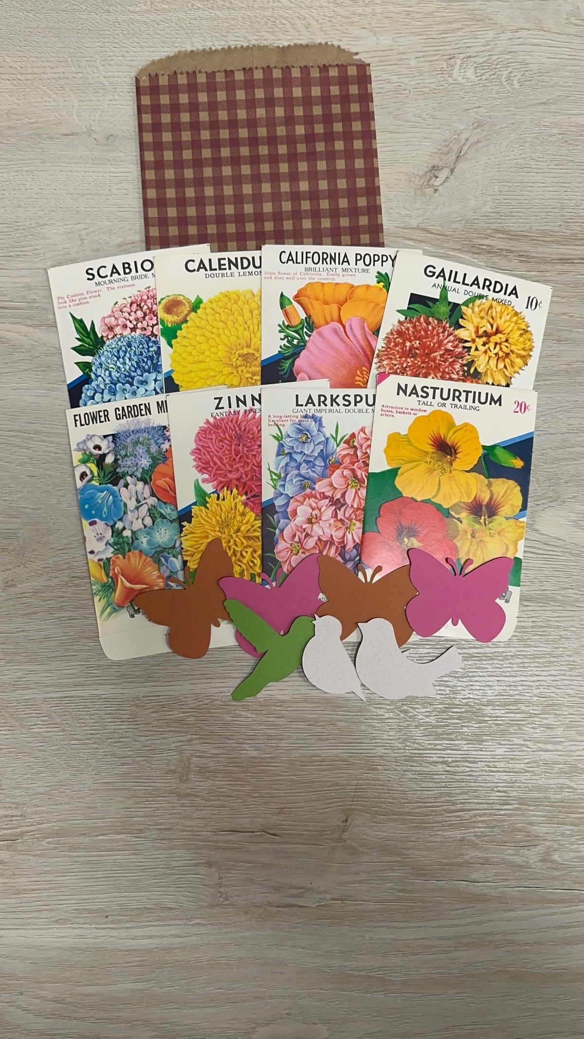 Flowers Junk Journal card kit - March 2024