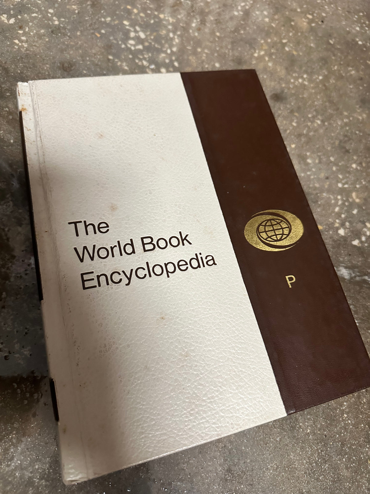 1970 & 1974 World Book Encyclopedia volumes