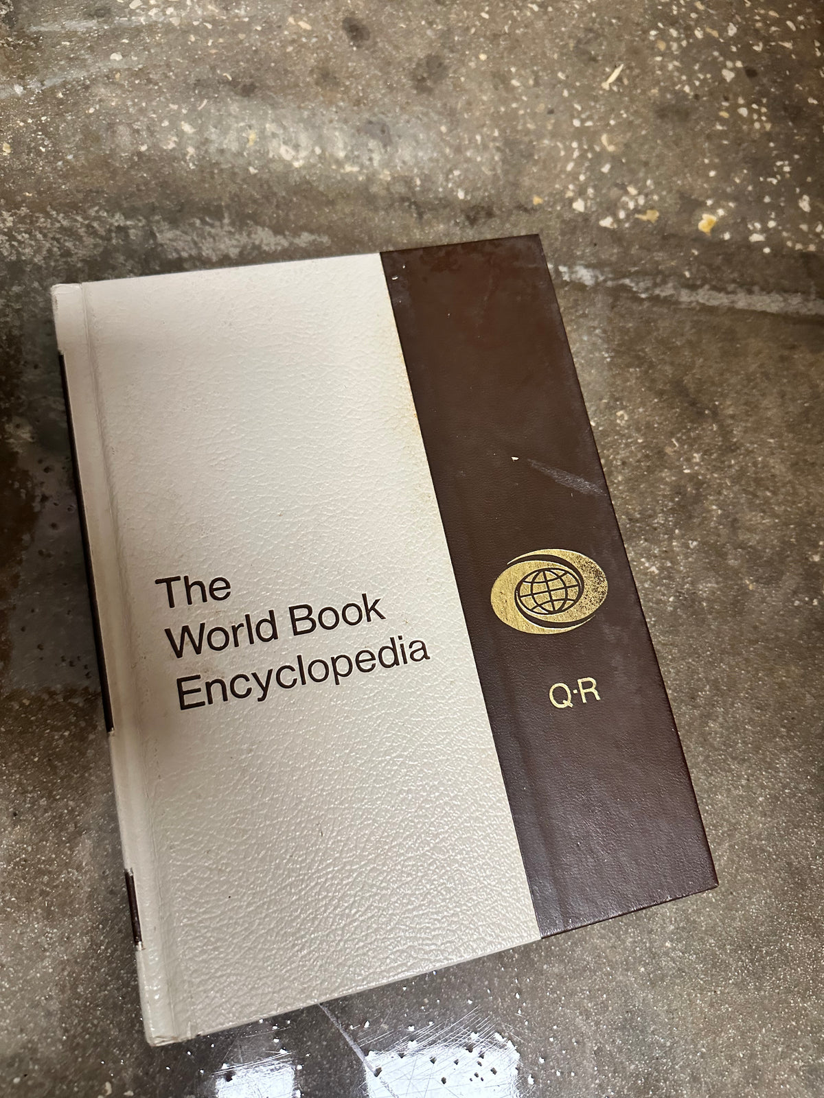 1970 & 1974 World Book Encyclopedia volumes