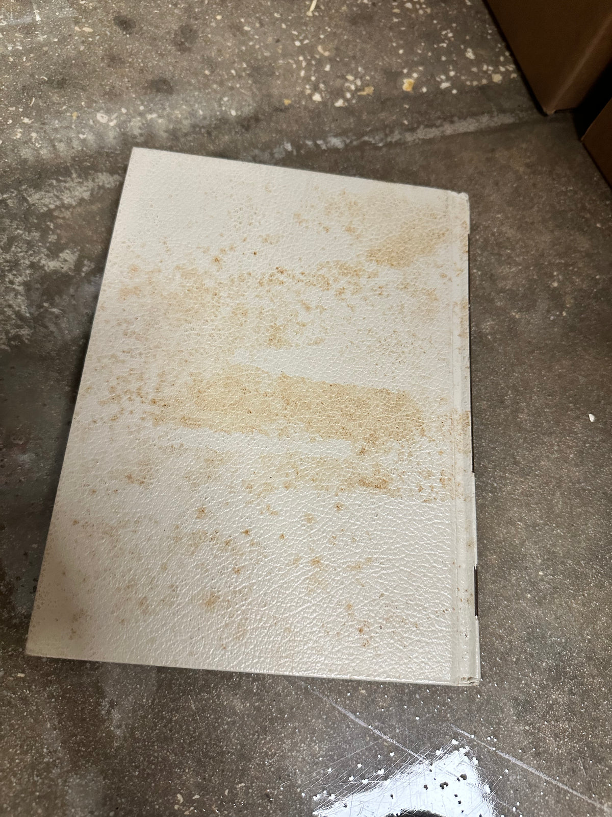 1970 & 1974 World Book Encyclopedia volumes