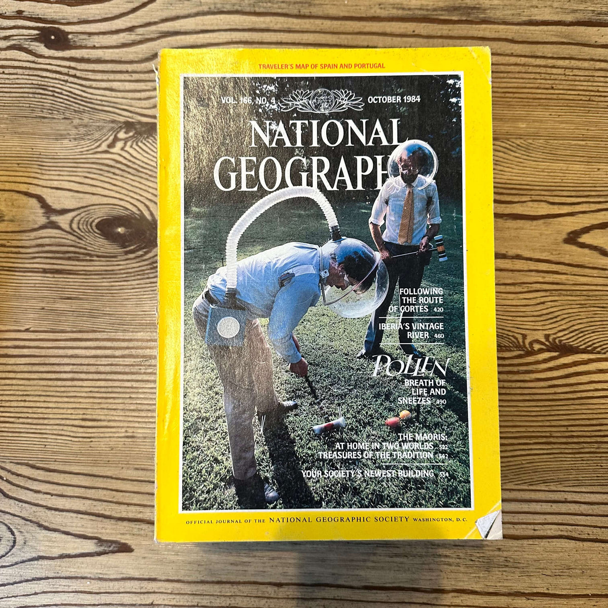 1980s National Geographic magazines