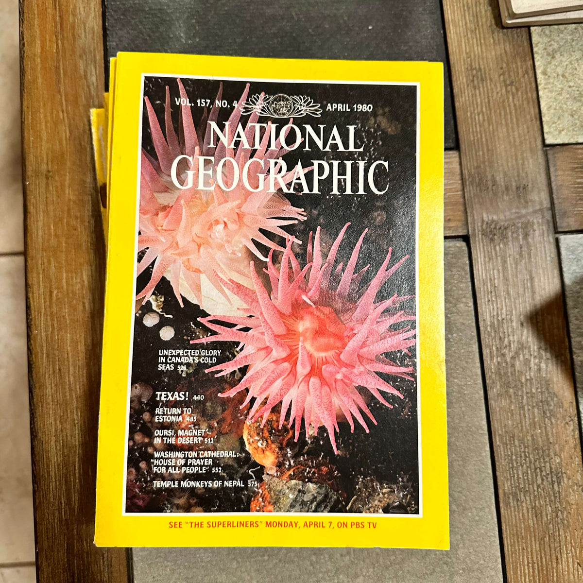 1980s National Geographic magazines