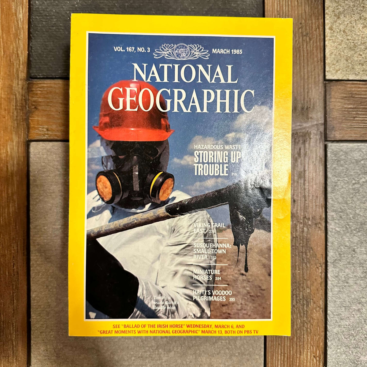 1980s National Geographic magazines