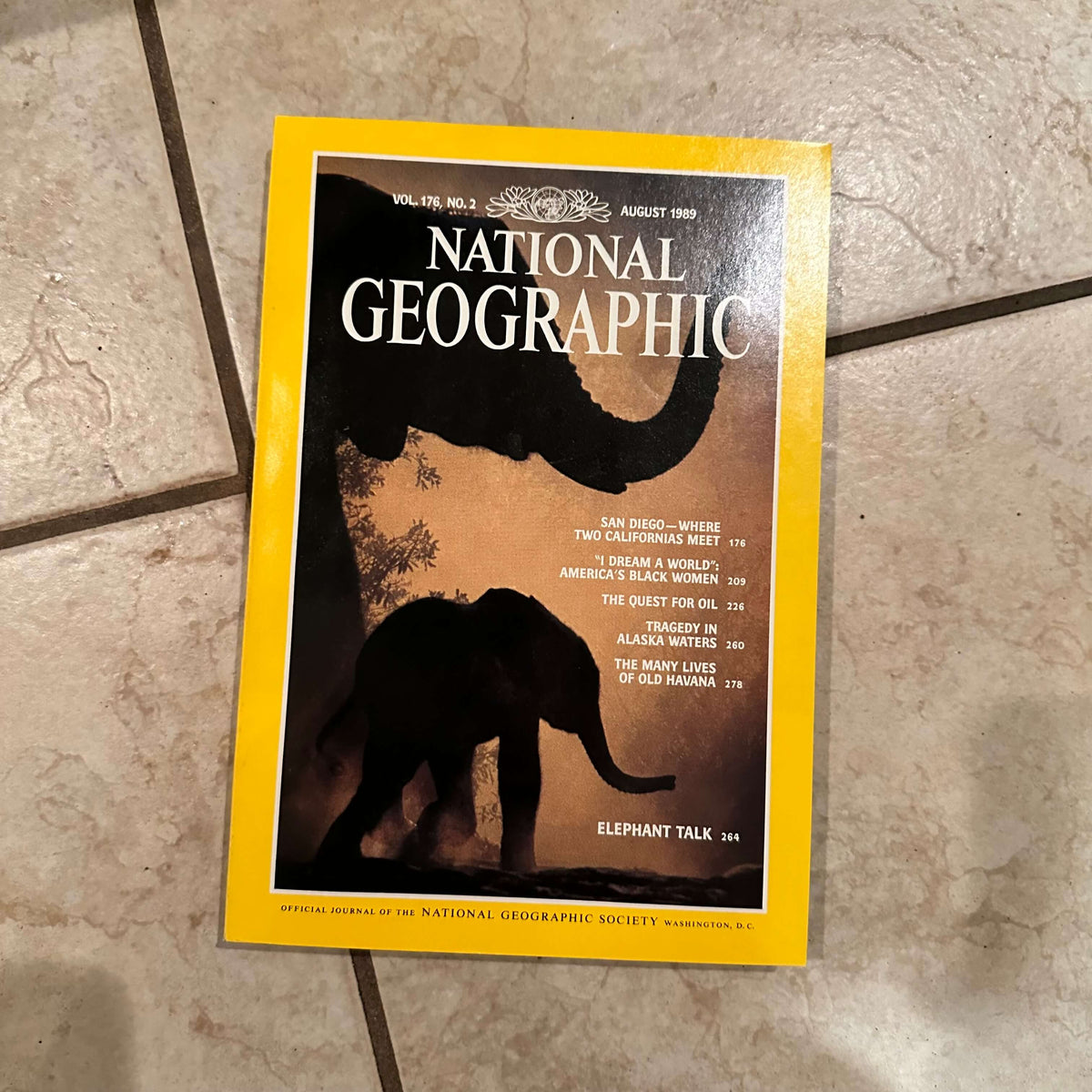 1980s National Geographic magazines