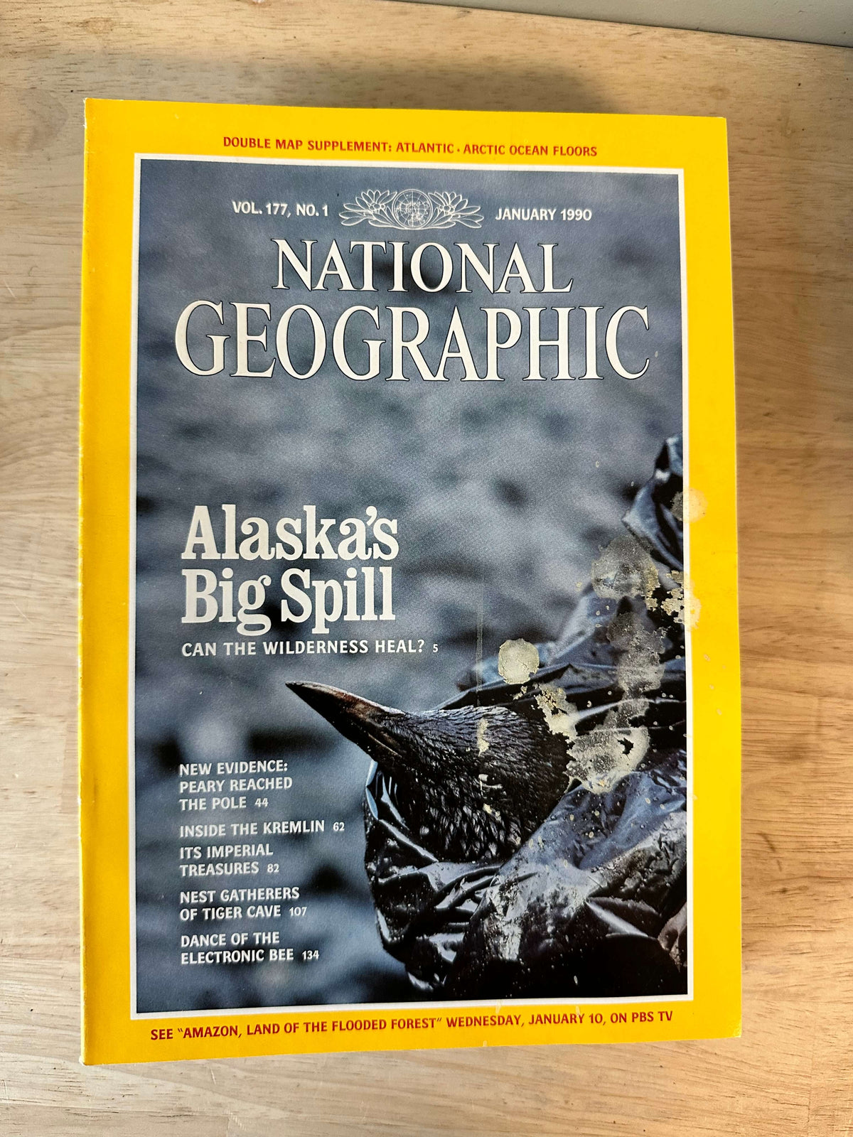 1990s National Geographic magazines