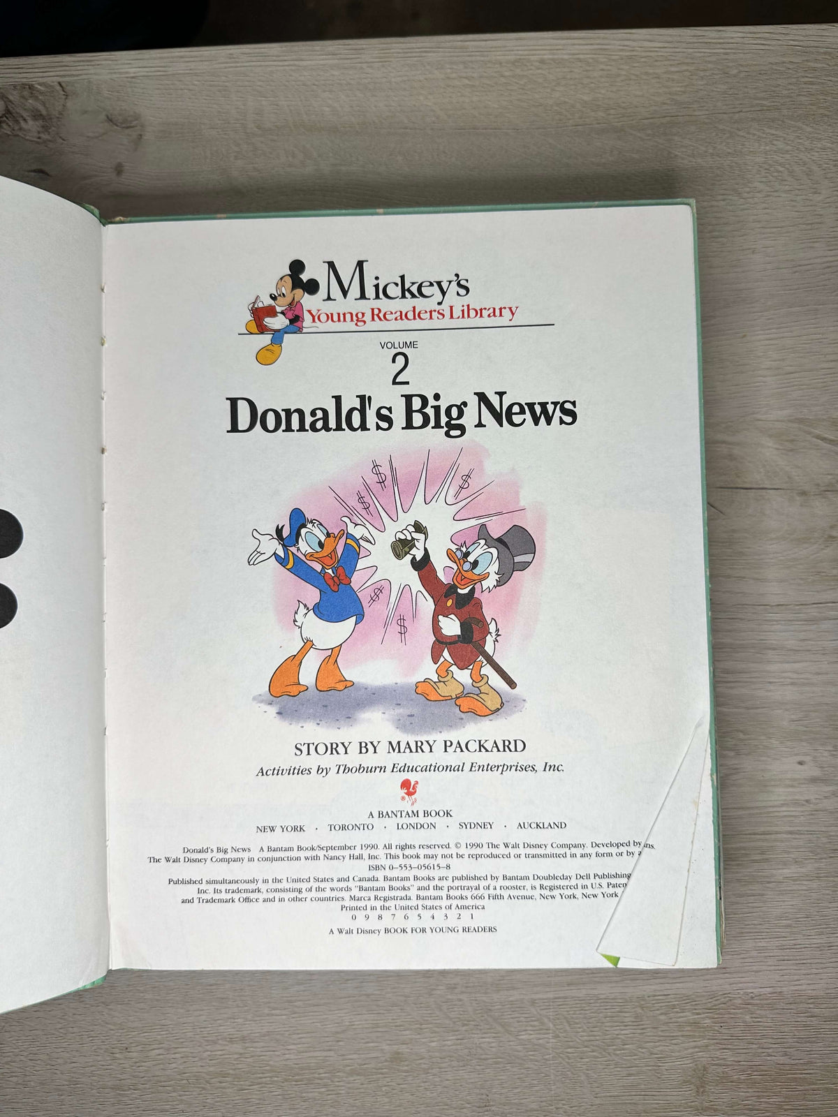 Mickey's Young Reader's Library