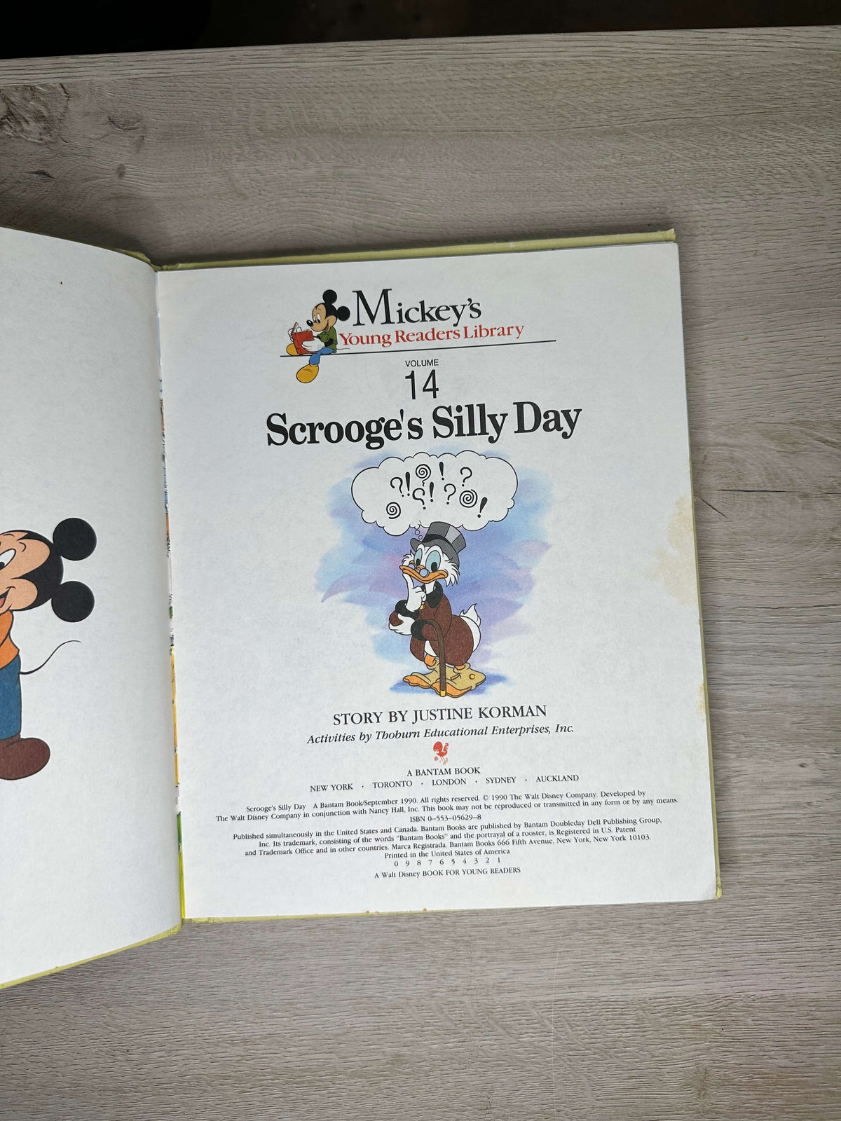 Mickey's Young Reader's Library