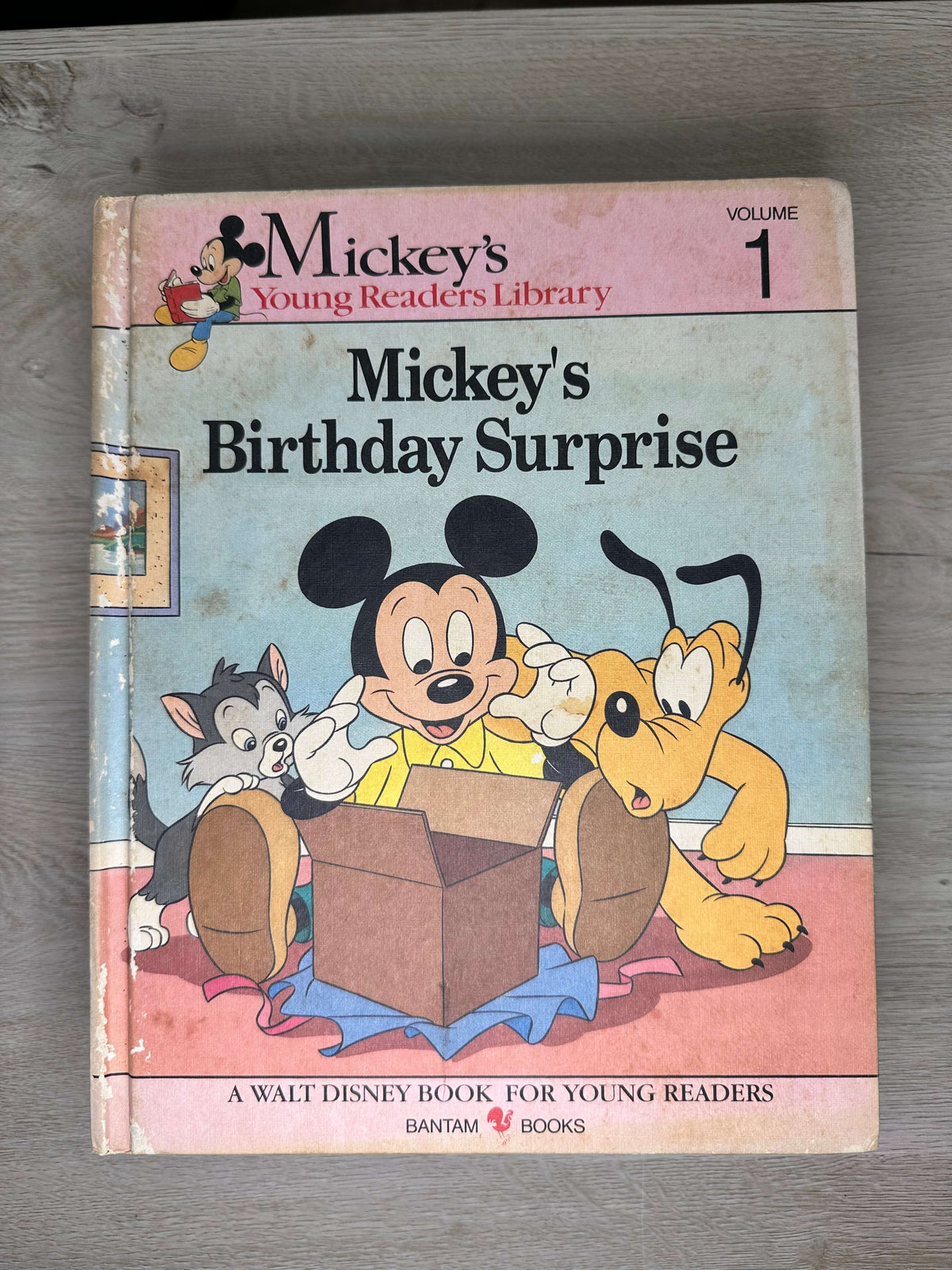 Mickey's Young Reader's Library