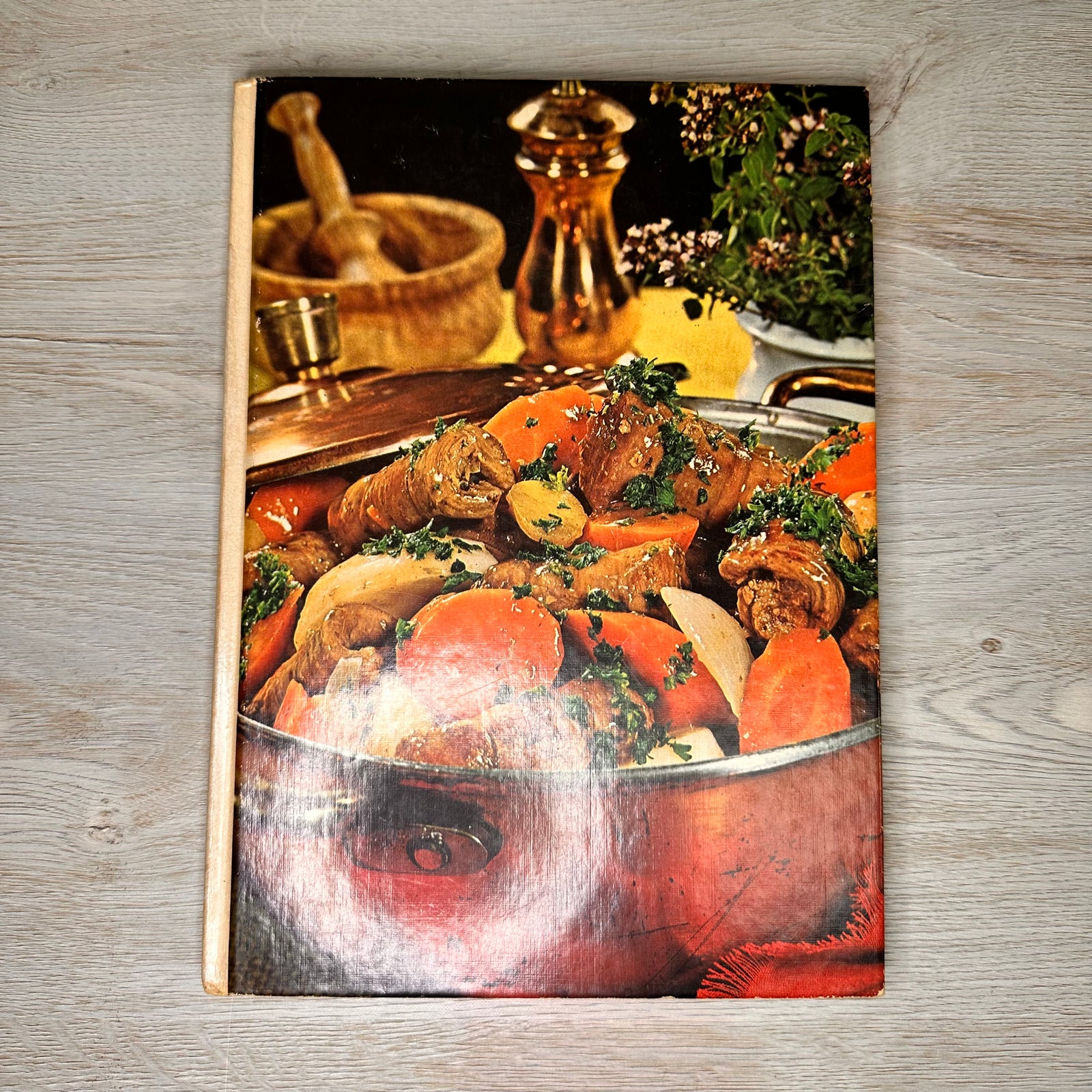 Southern Living - The Casseroles Cookbook