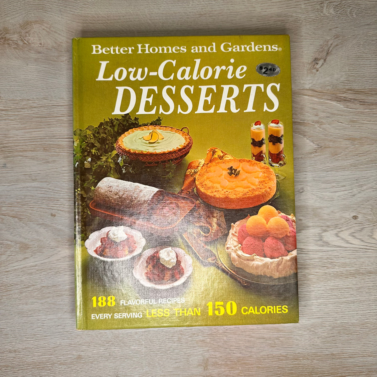 Better Homes and Gardens assorted cook books