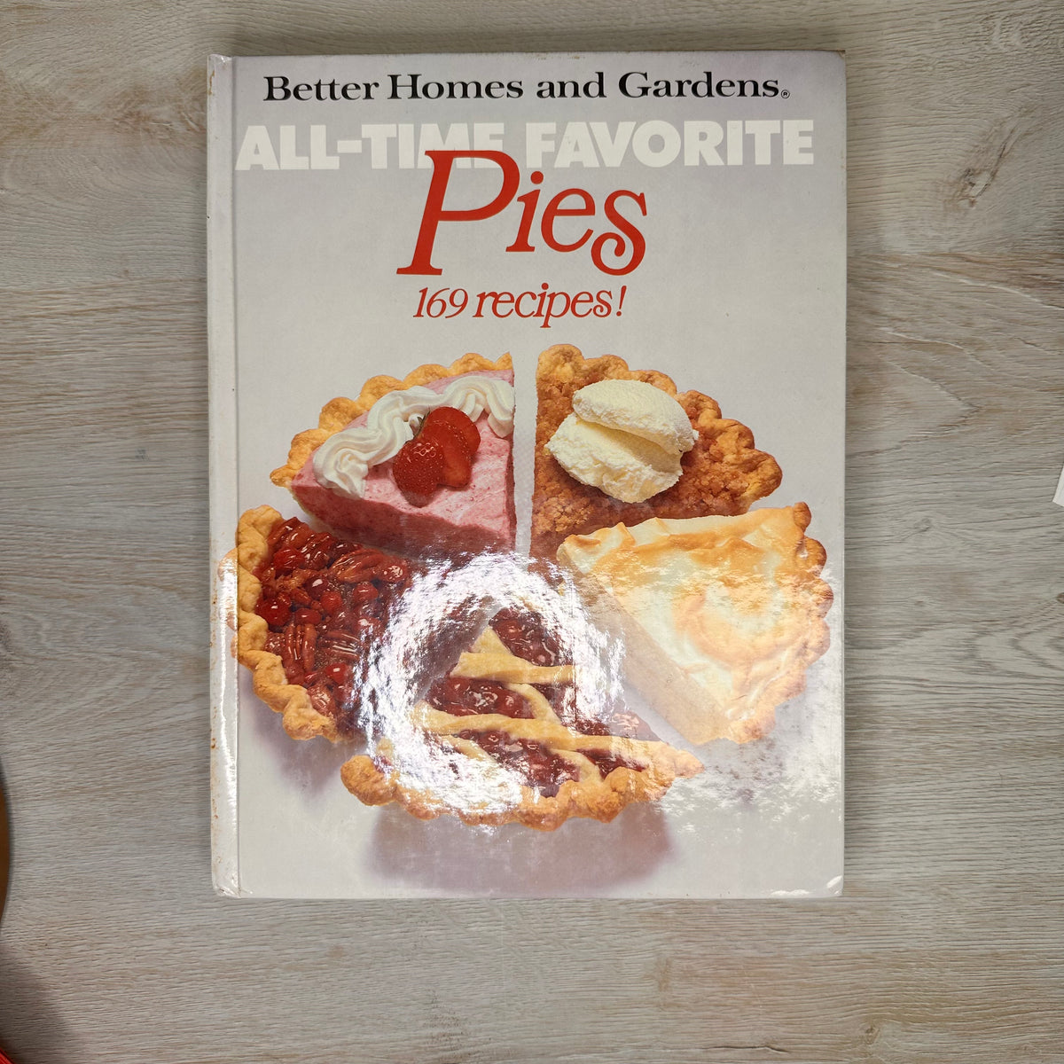 Large-format edition Better Homes and Gardens cook books