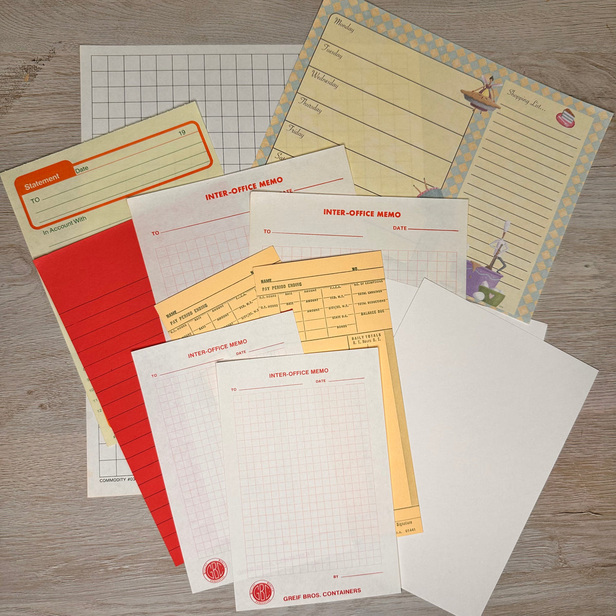 Paper Relics Junk Journal card kit - December 2024