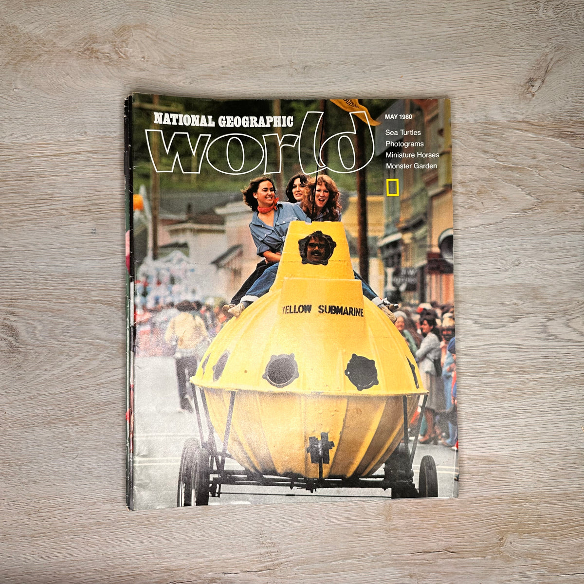 1979-1981 World National Geographic kid magazines