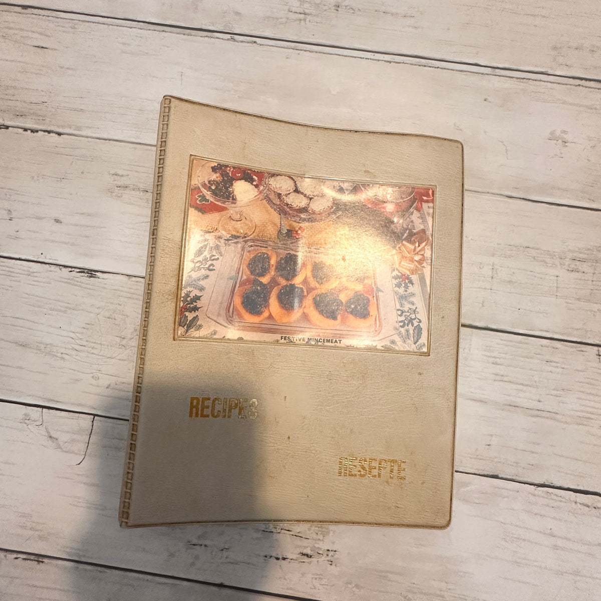 Recipe binder and tabs