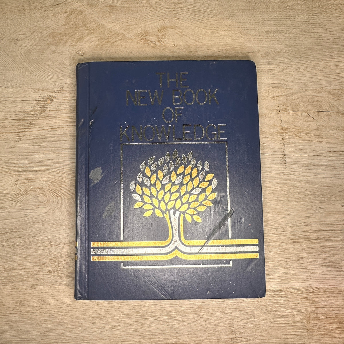 THE NEW BOOK OF KNOWLEDGE19冊 s-l400.jpg