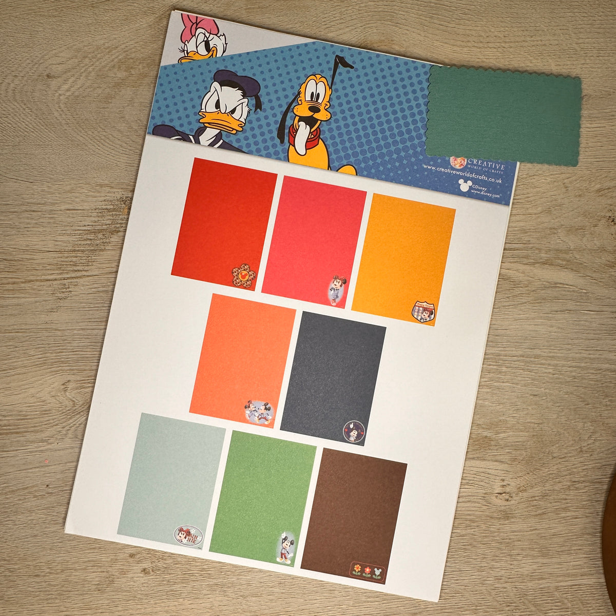 Disney Mickey Minnie cardstock - set of 8