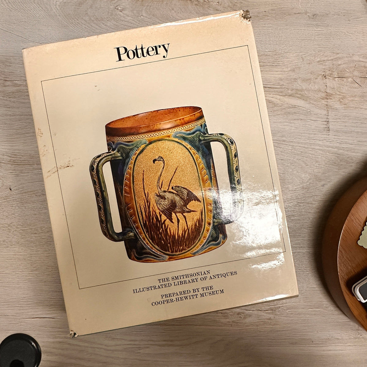 Smithsonian Illustrated Library of Antiques