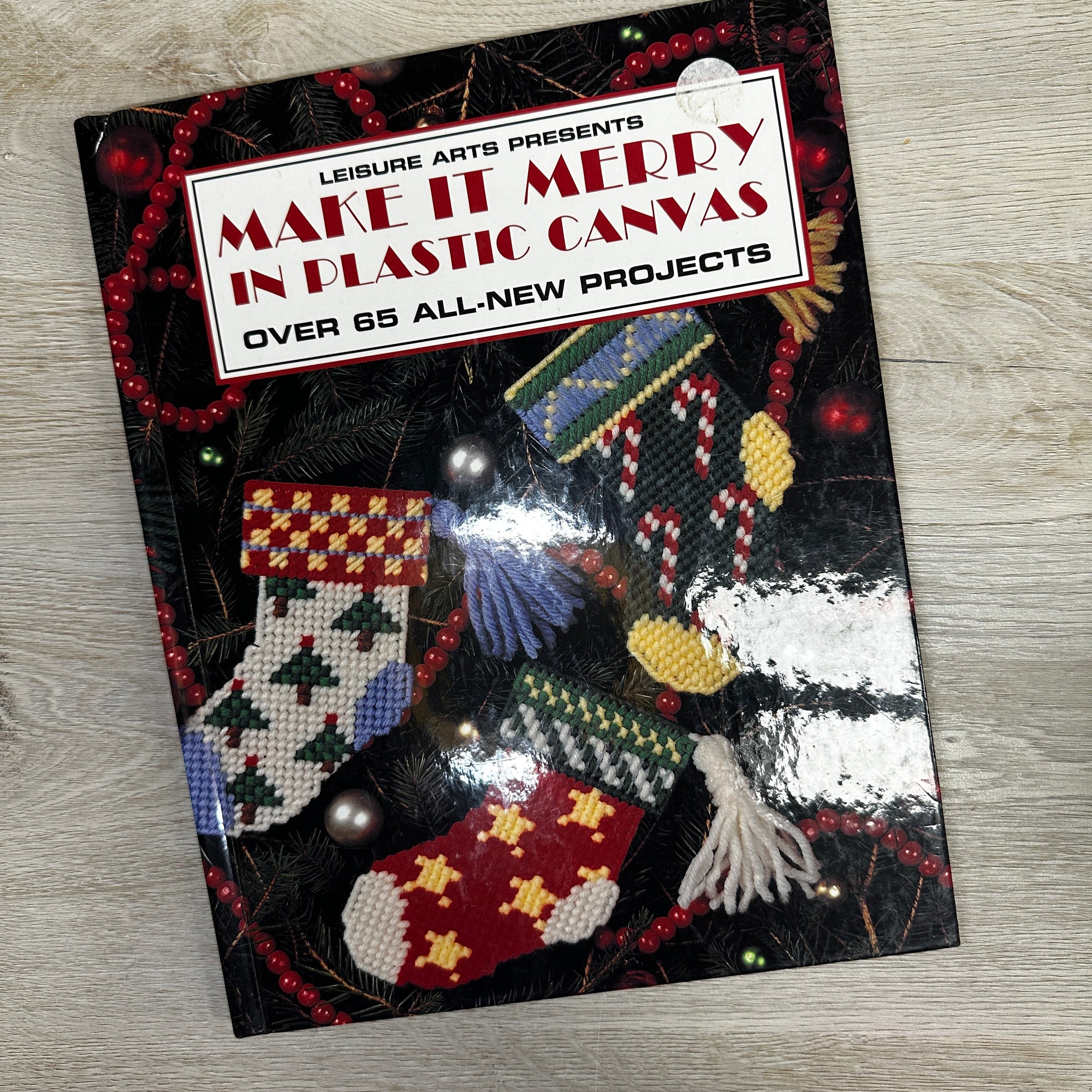 Make it Merry in Plastic Canvas