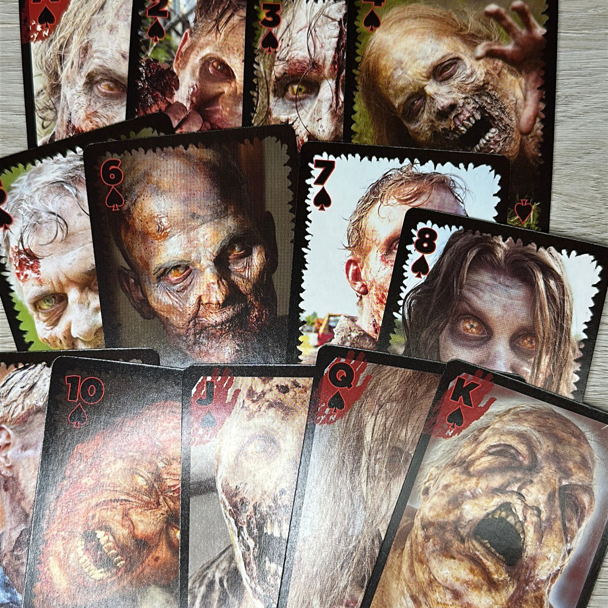 Walking Dead playing cards