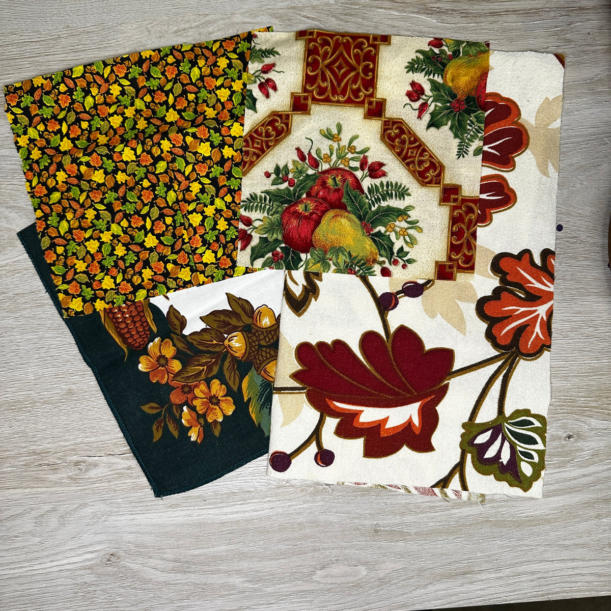 Harvest Memories Junk Journal Scrapbook box - September 2025