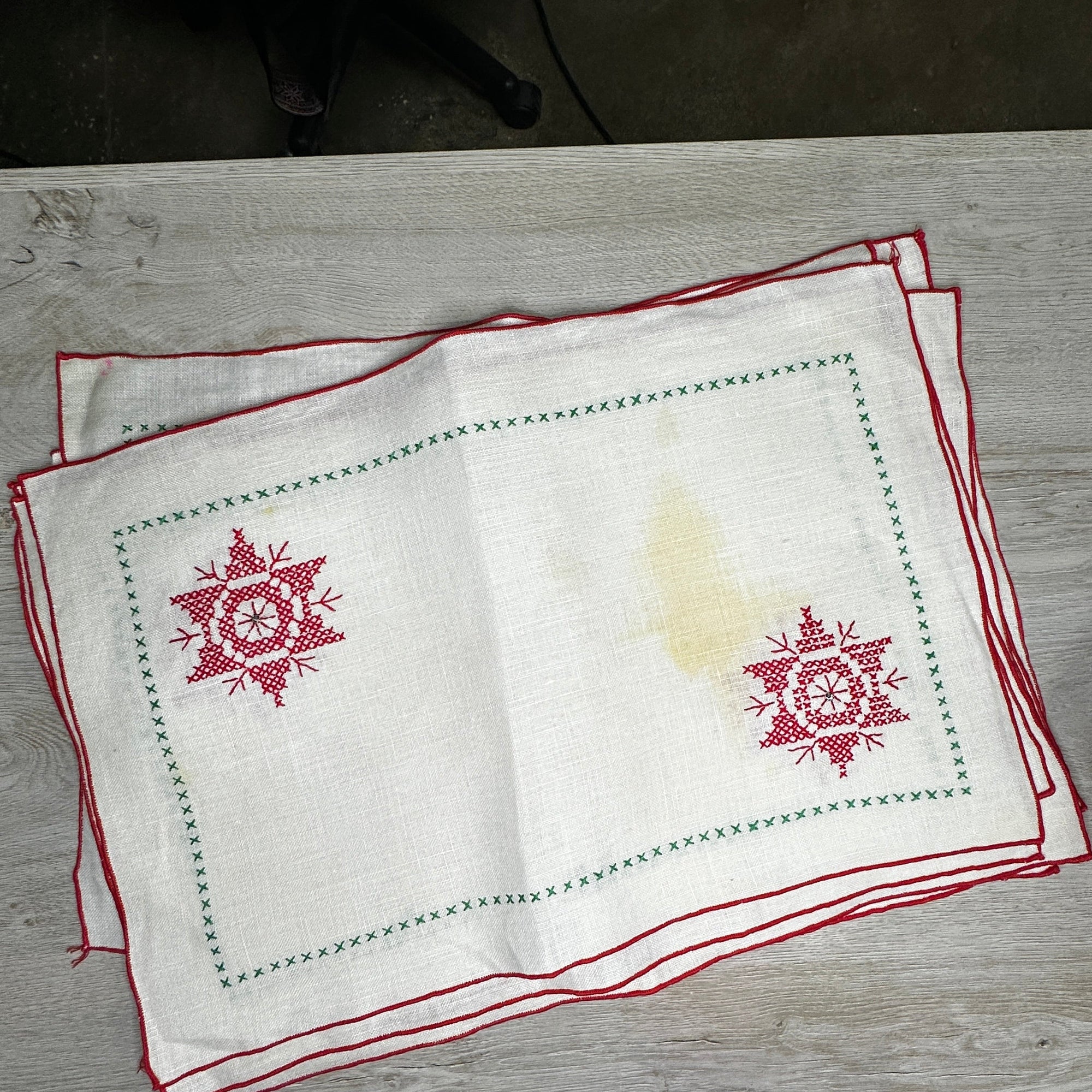 Snowflake placemats