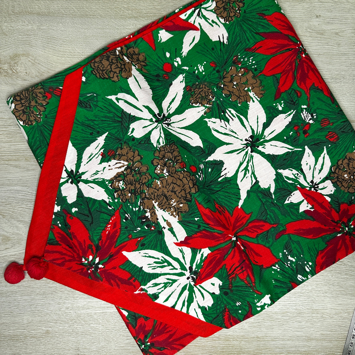 Poinsettia table runner