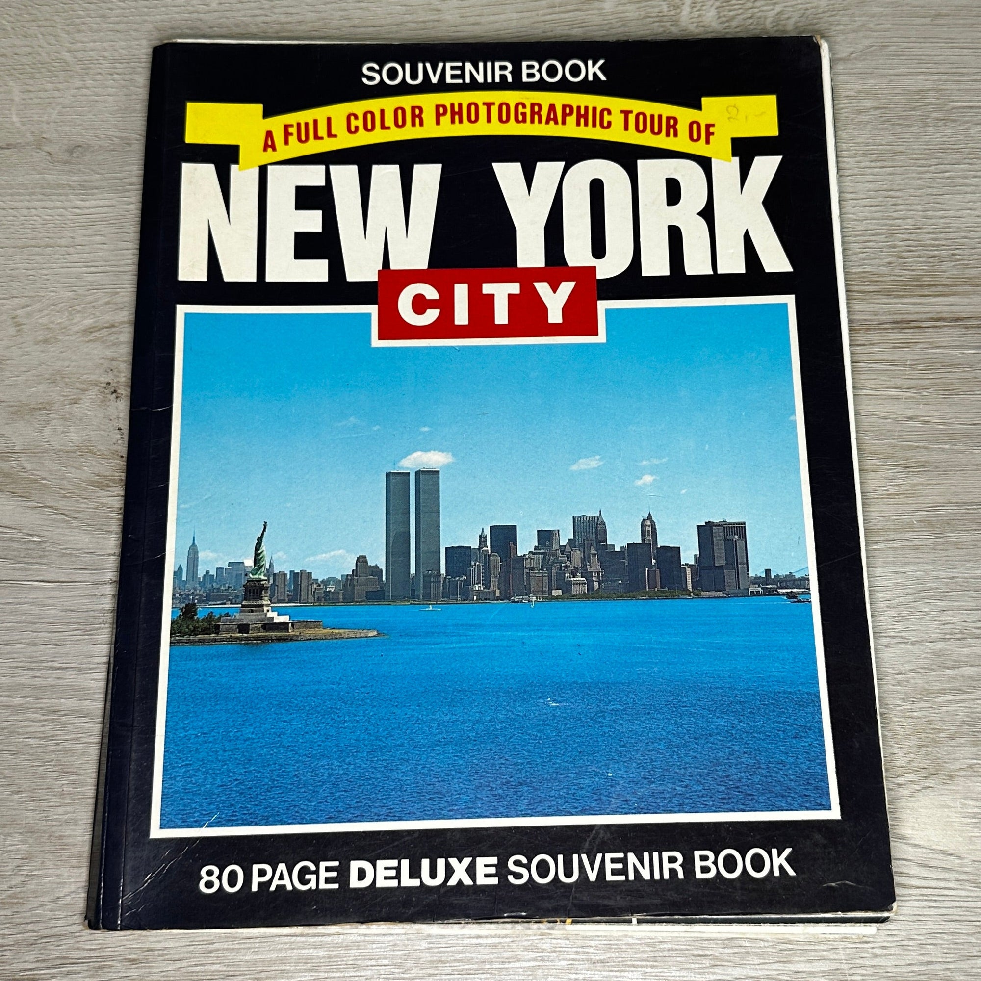 New York City deluxe souvenir book