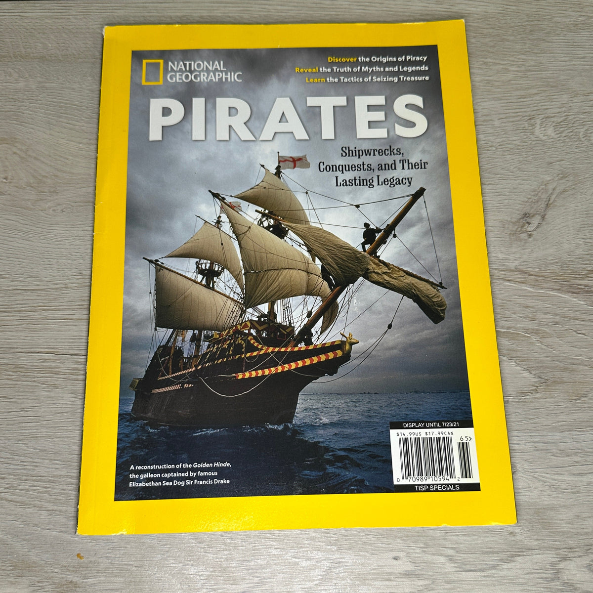 National Geographic large magazines