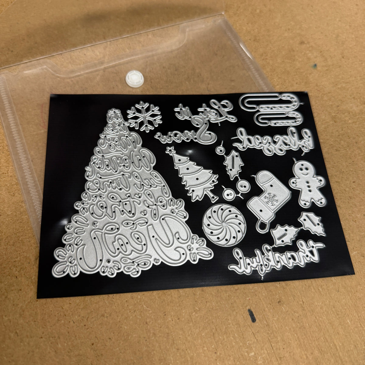 Christmas Thin Metal Die Sets - Used