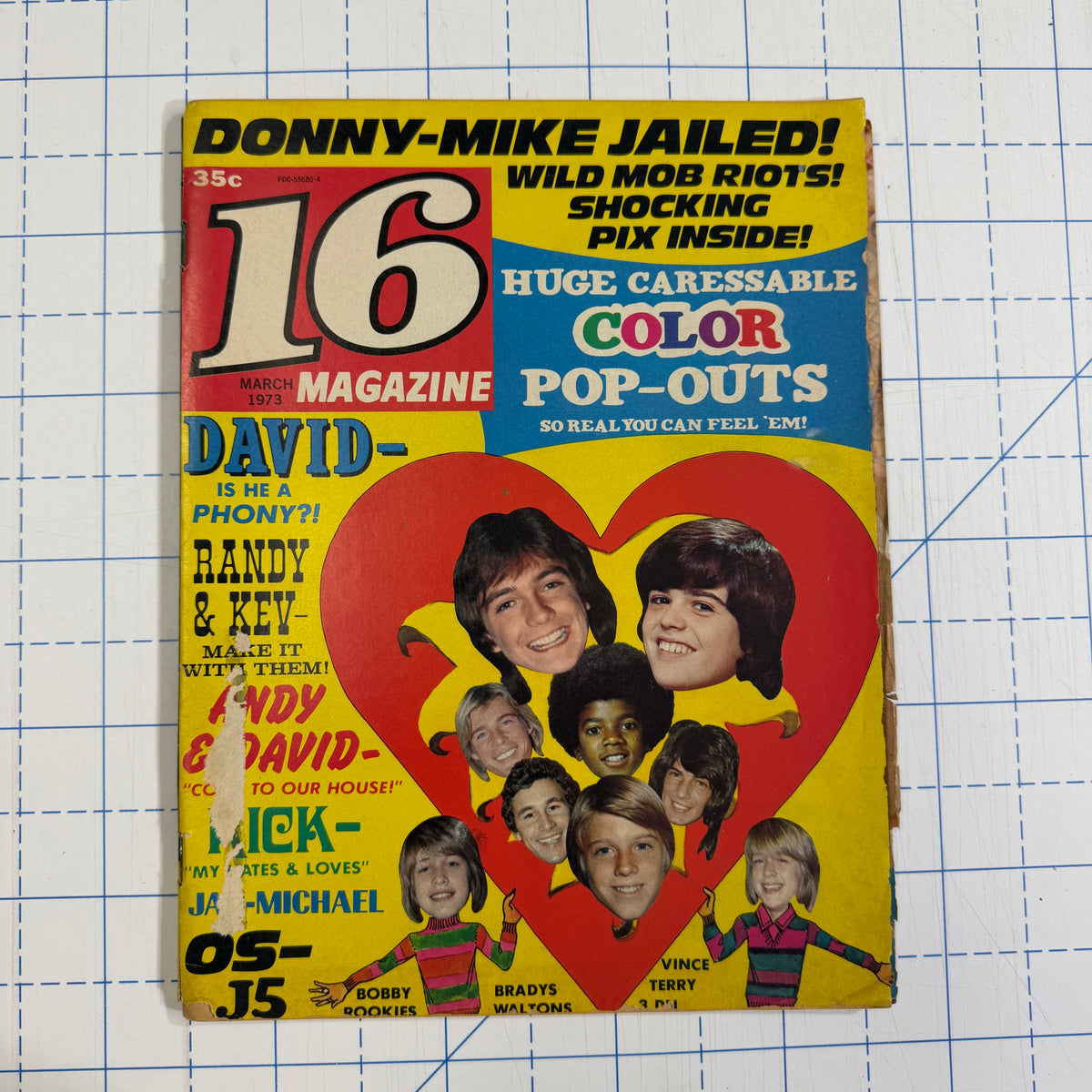 16 magazines
