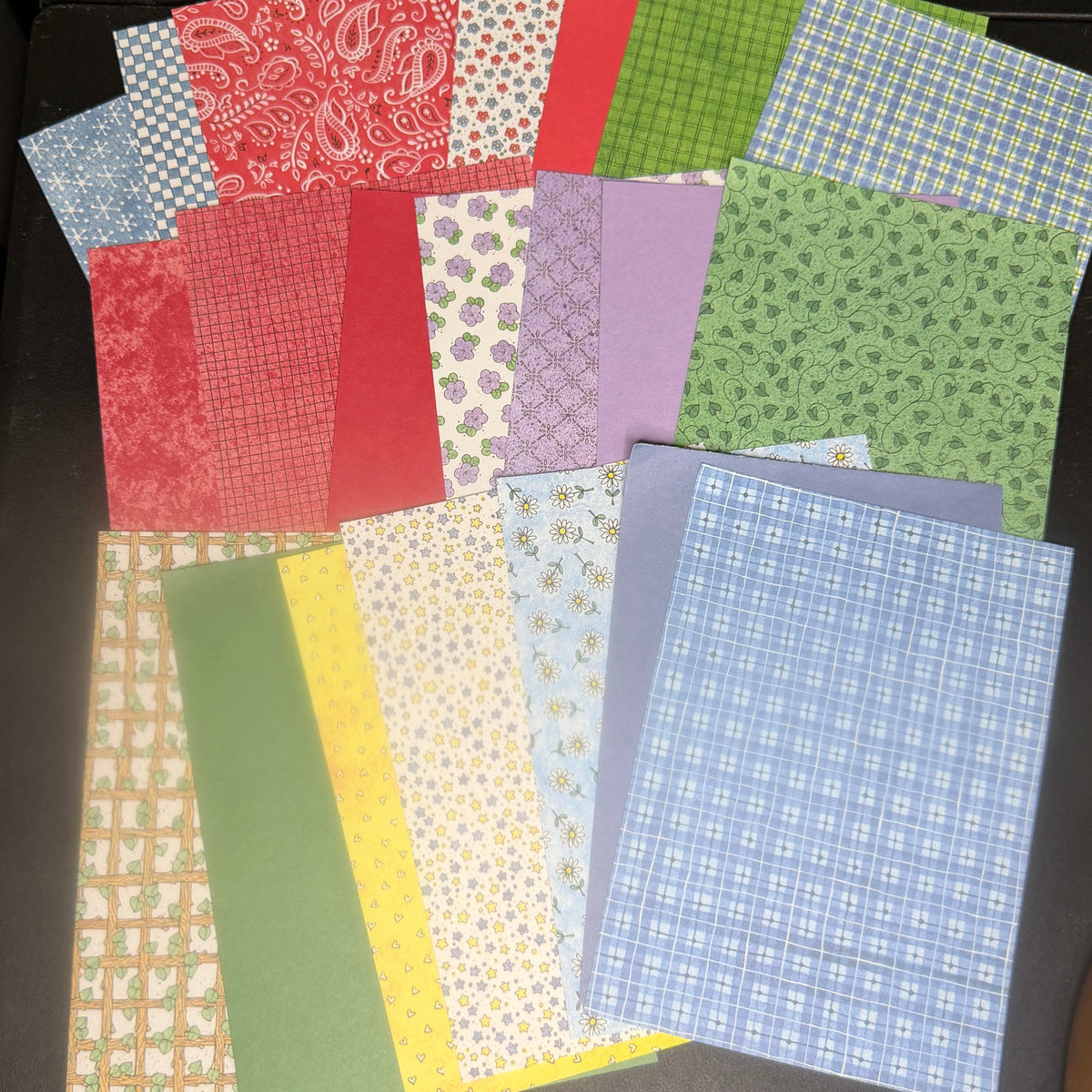 Little Sizzles Country paper - 21 sheets