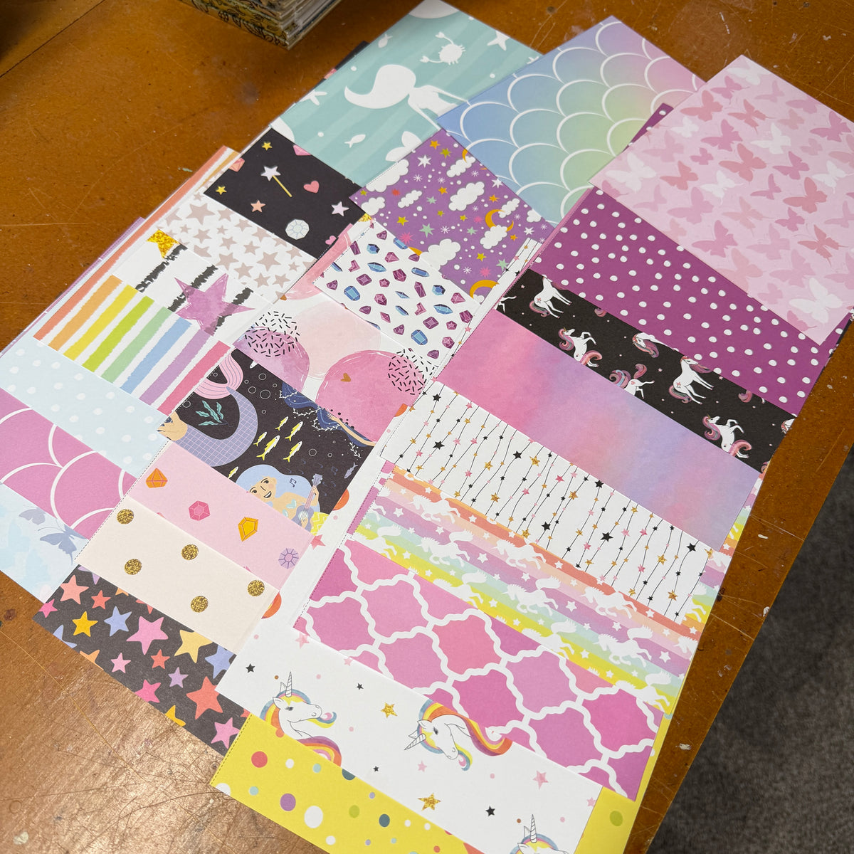 Fairytale scrapbook paper bundles - 25 pieces