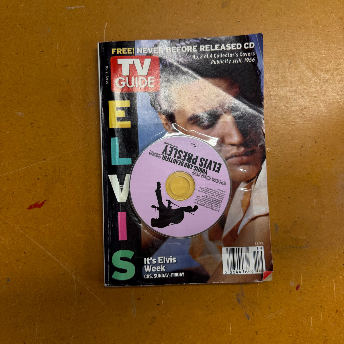 Elvis magazines & books