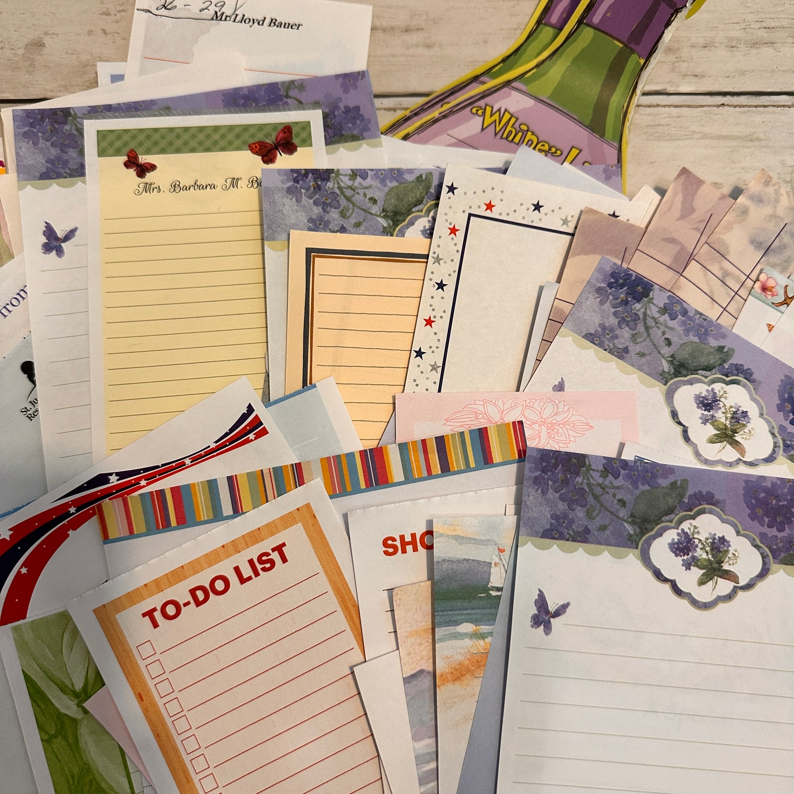 Assorted Notepad paper bundles