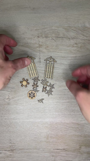 Wooden mini sleds & snowflakes set - LTP