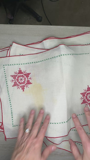 Snowflake placemats